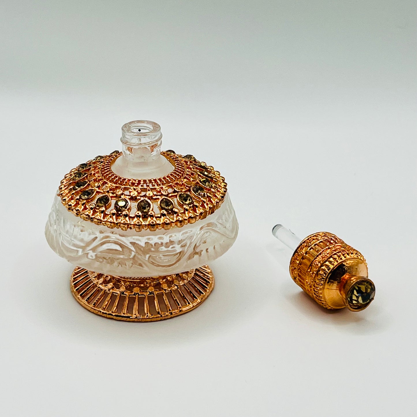 Copper White - Fragrances in Signature Bottles